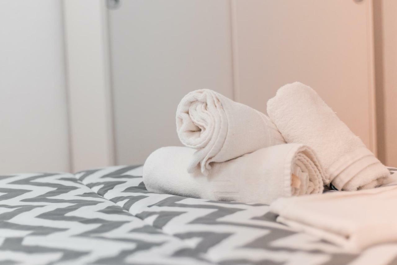 Апартаменты Apartamento Completo Pernaleros Centro Гранада Экстерьер фото