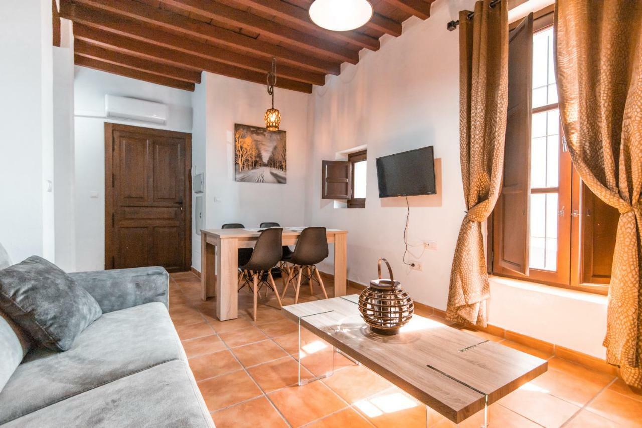 Апартаменты Apartamento Completo Pernaleros Centro Гранада Экстерьер фото
