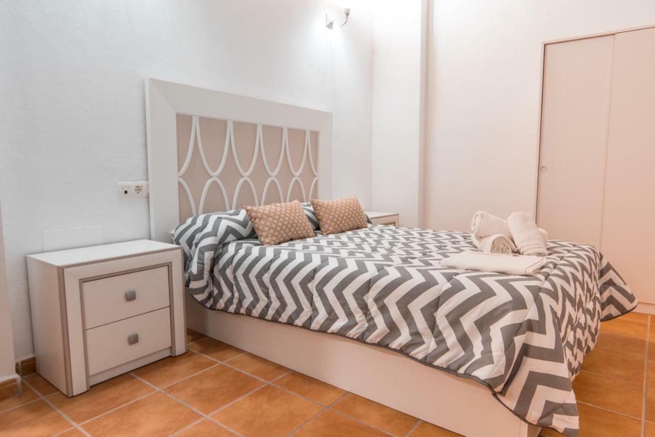 Апартаменты Apartamento Completo Pernaleros Centro Гранада Экстерьер фото